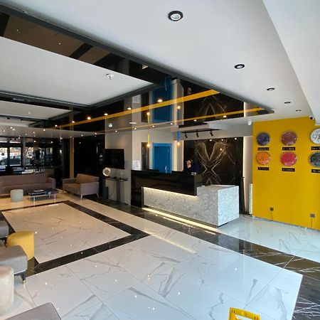 Center Inn Hotel Maltepe Истанбул Екстериор снимка